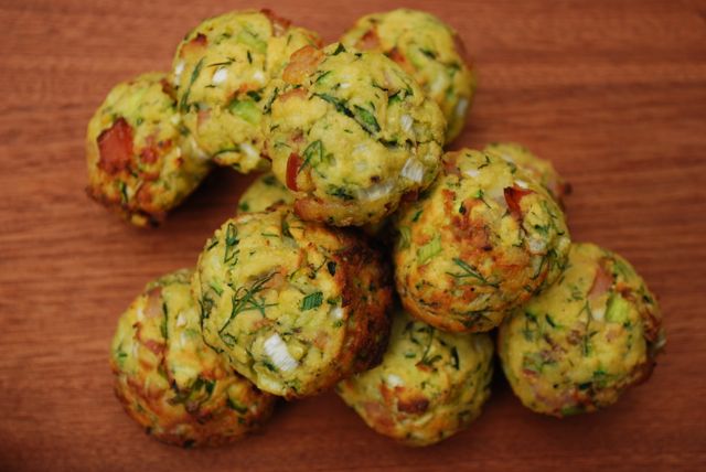 zucchini bites