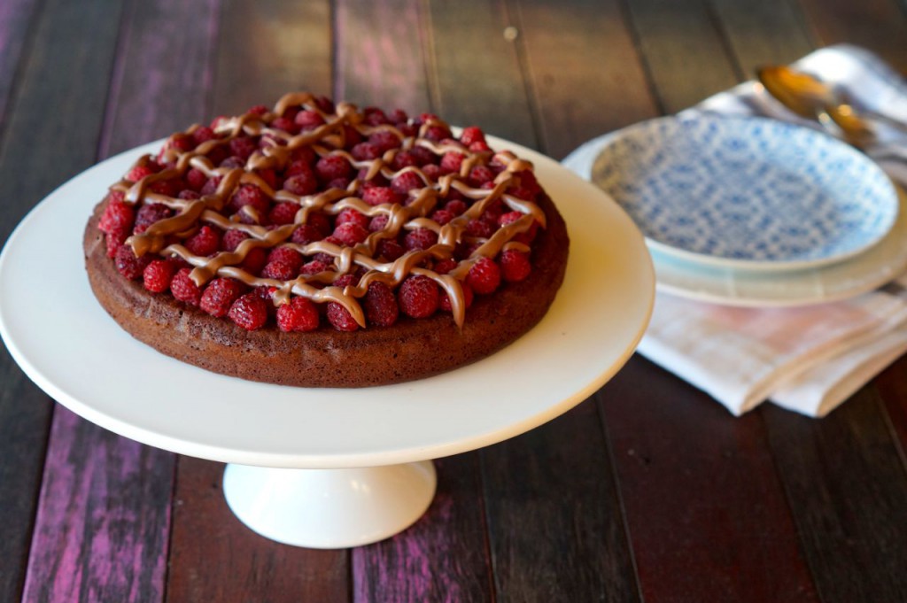 paleo chocolate raspberry ganache cake