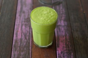 Healthy Tropical Green Smoothie Recipe