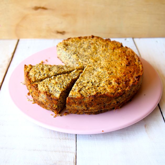 healthy orange and poppy seed cake 