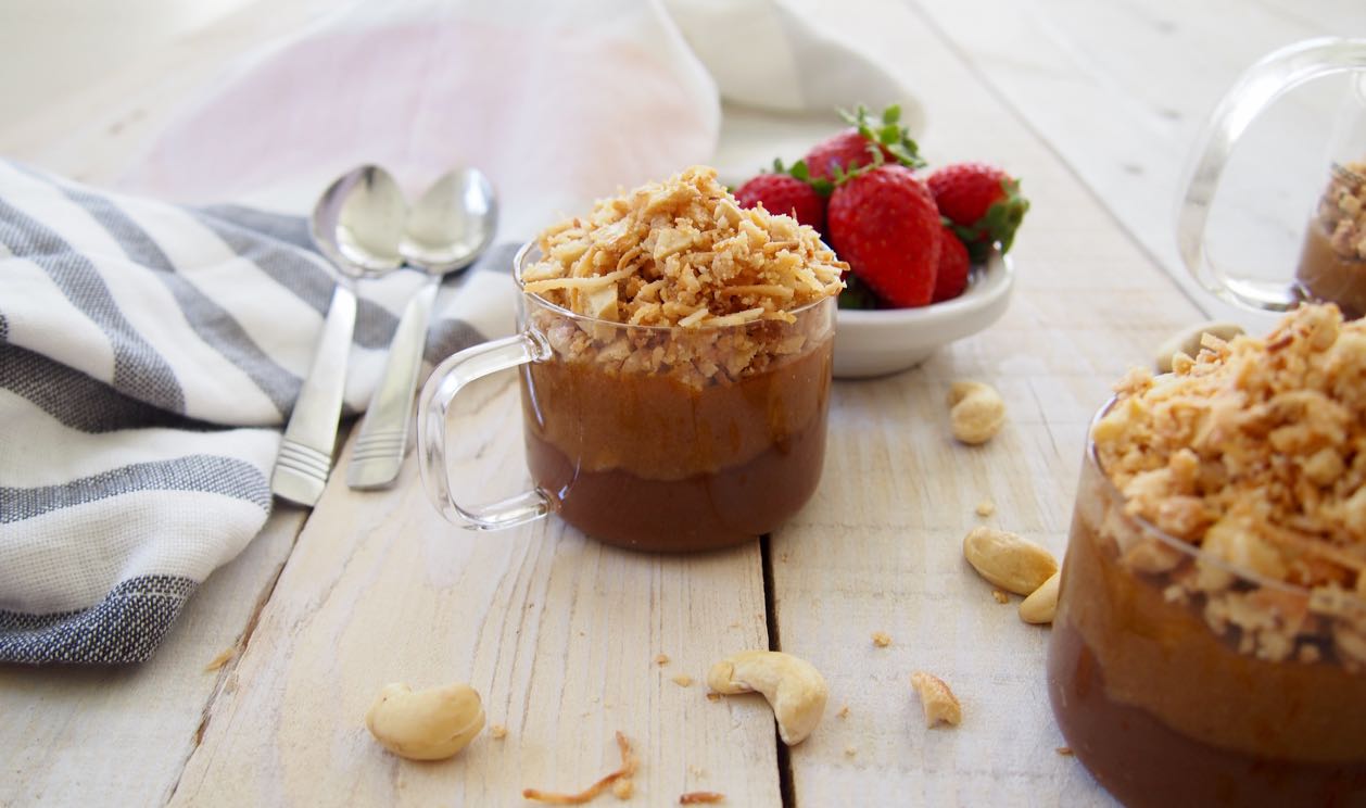 healthy-salted-caramel-chocolate-crumble