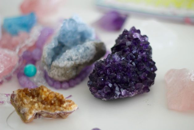 Amethyst-healing-crystals