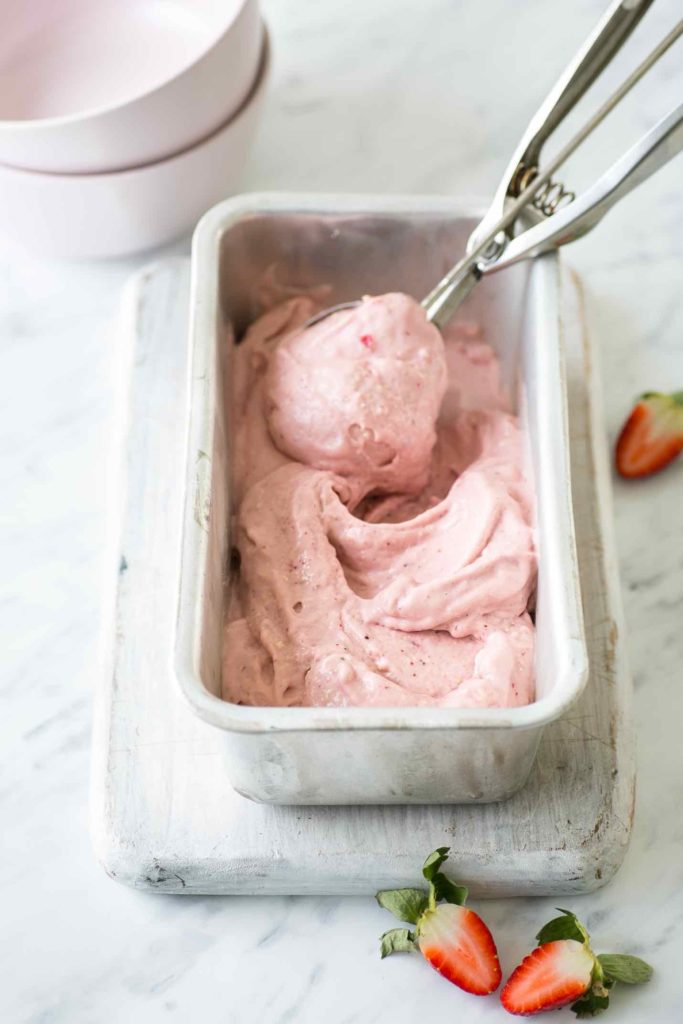 strawberry-nana-nice-cream-recipe