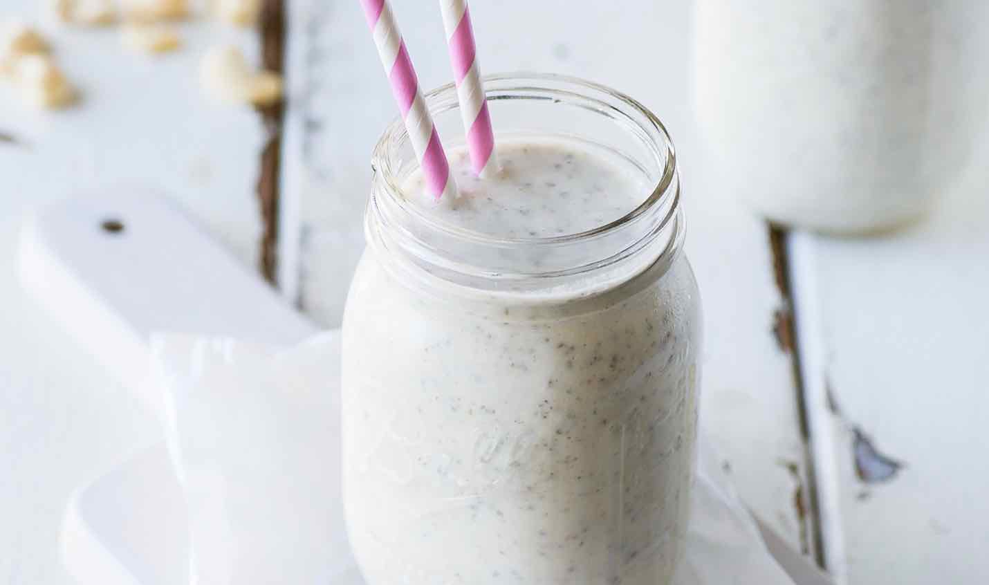 white-chocolate-smoothie-feature