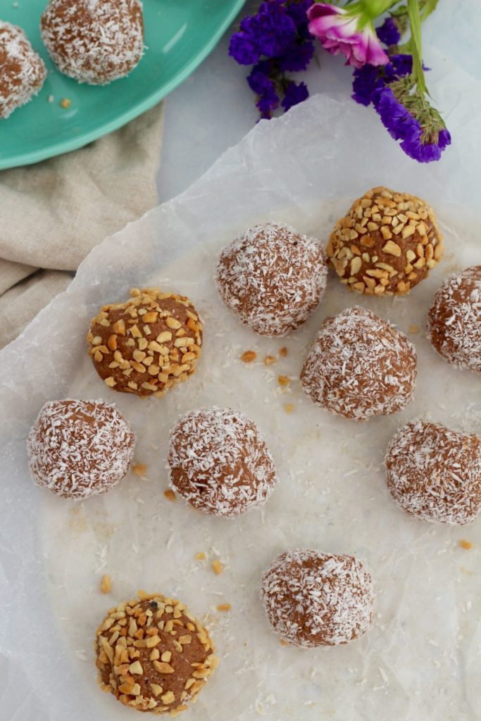 Protein-date-free-bliss-ball-recipe-2