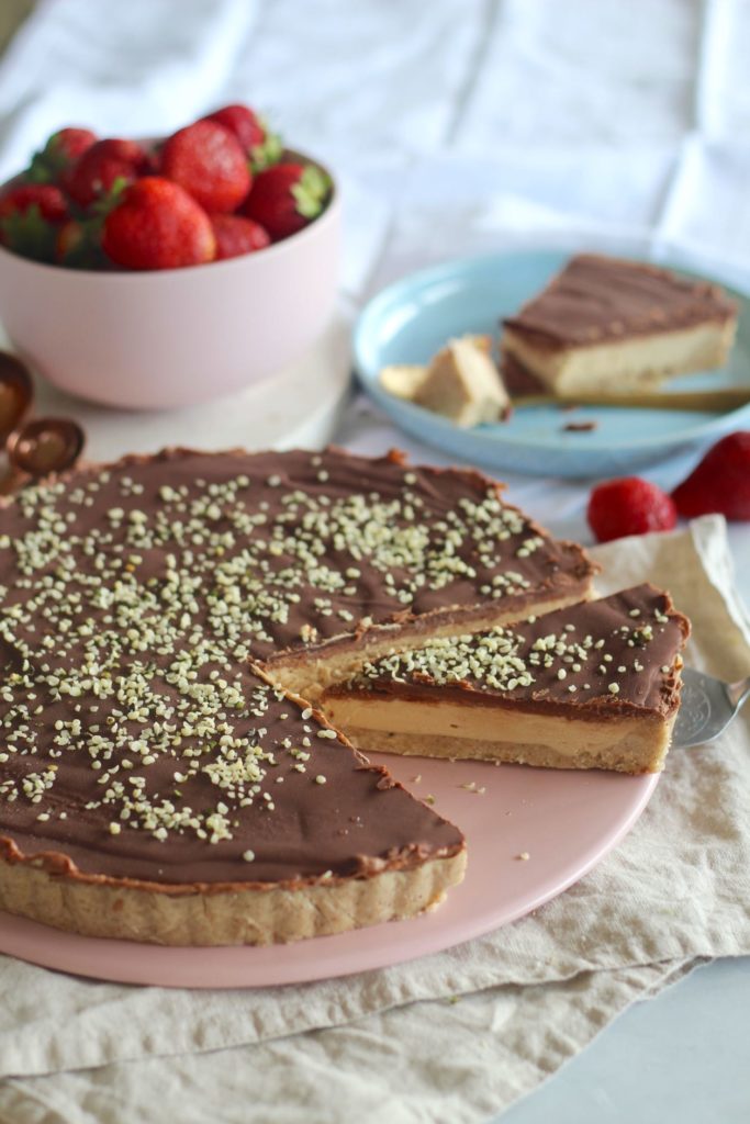 raw-hemp-peanut-butter-tart