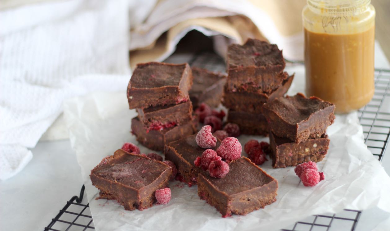 low-carb-choc-raspberry-brownies-feature