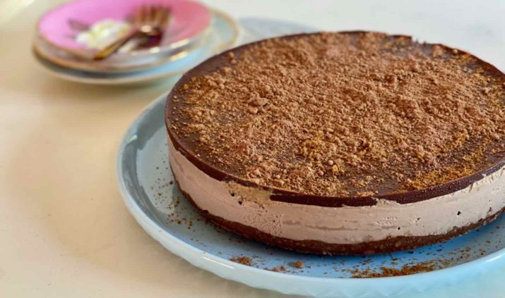 Raw vegan chocolate caramel swirl cake recipe feature
