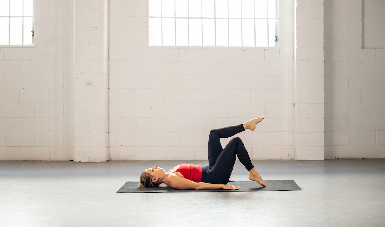 how-to-do-pilates-mat-based