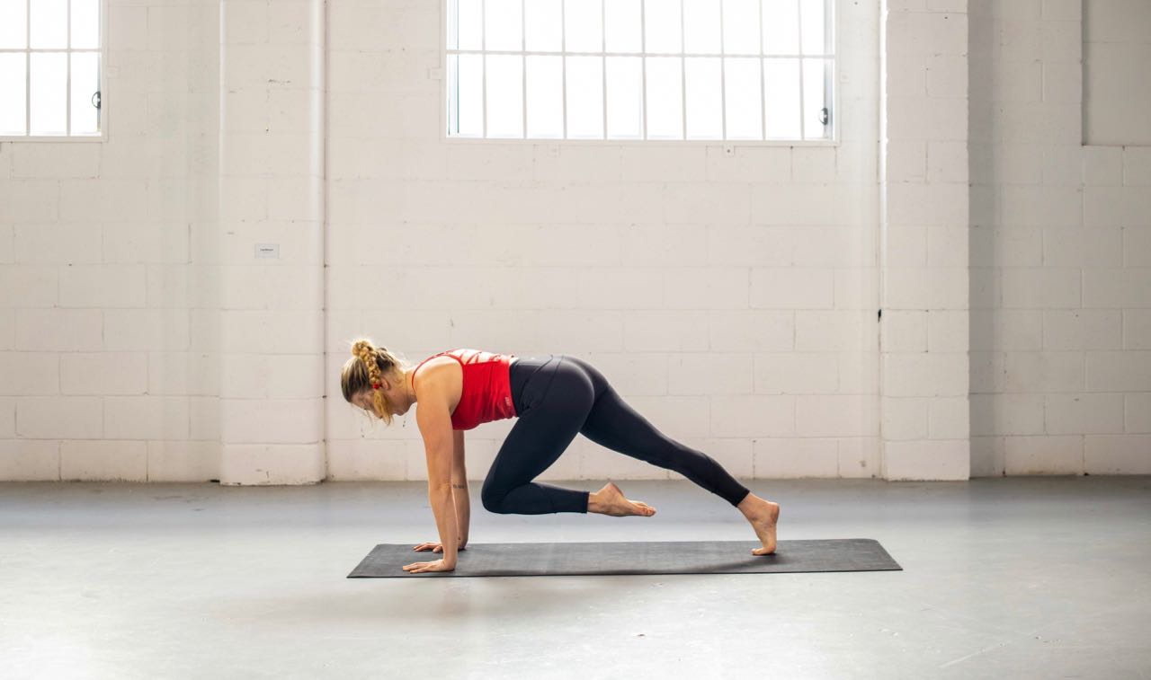 can-do-roll-up-pilates-class
